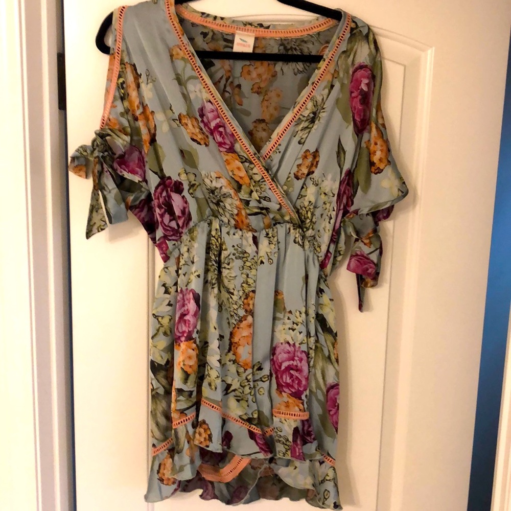 Hummingbird floral shorts romper!